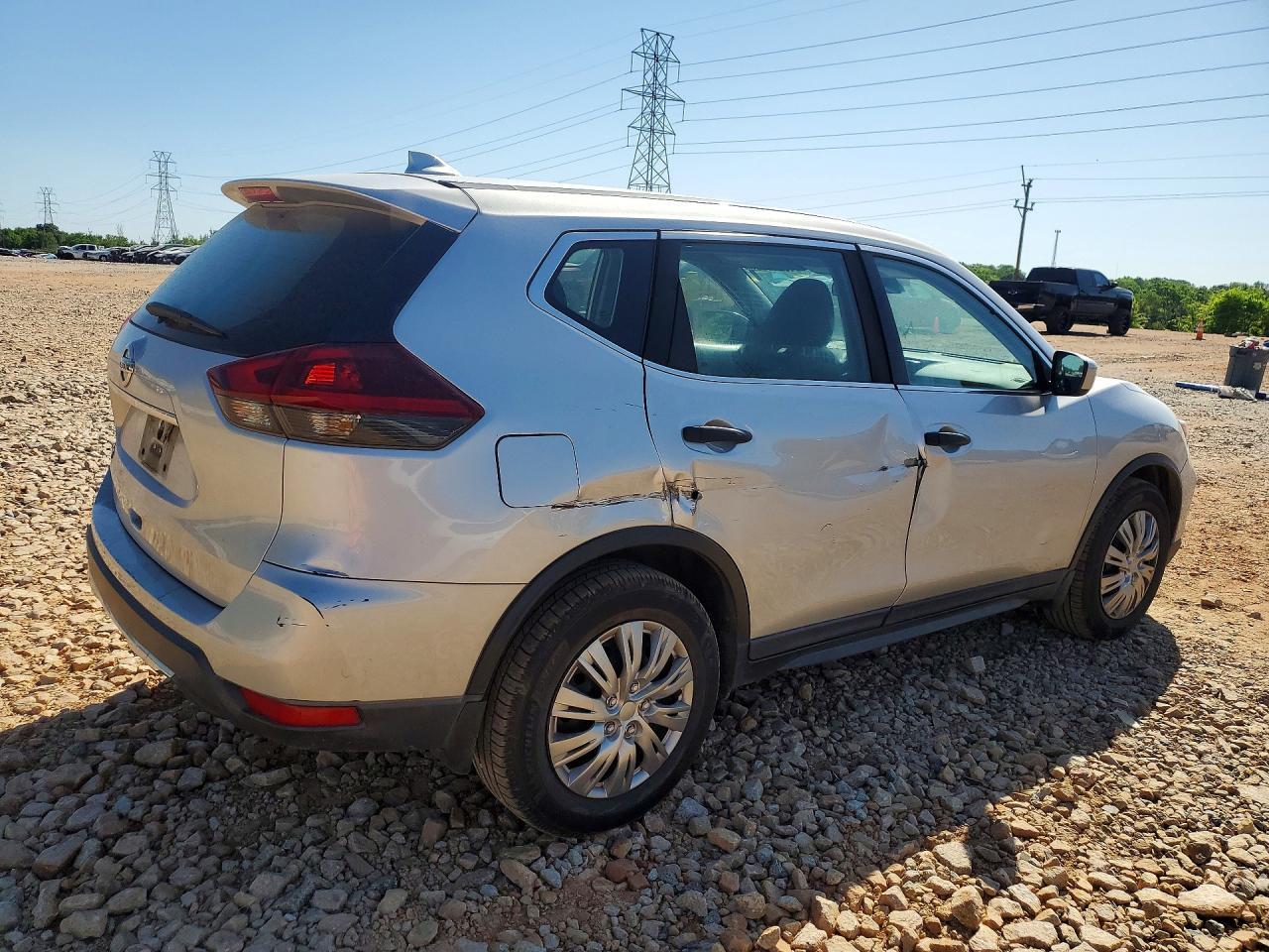 2019 Nissan Rogue S - Фото 3