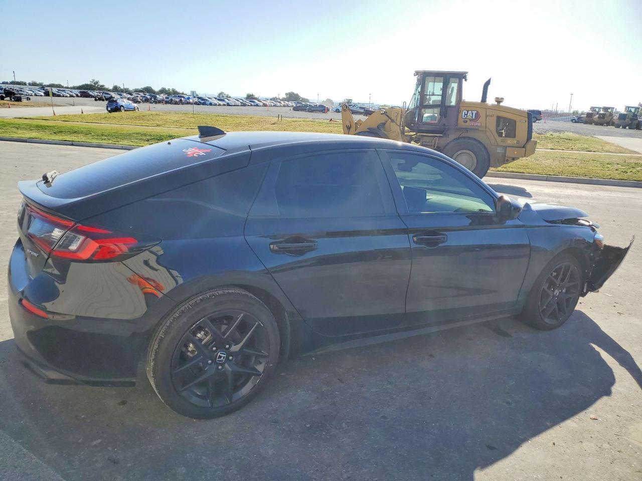 2025 Honda Civic Sport - Image 3