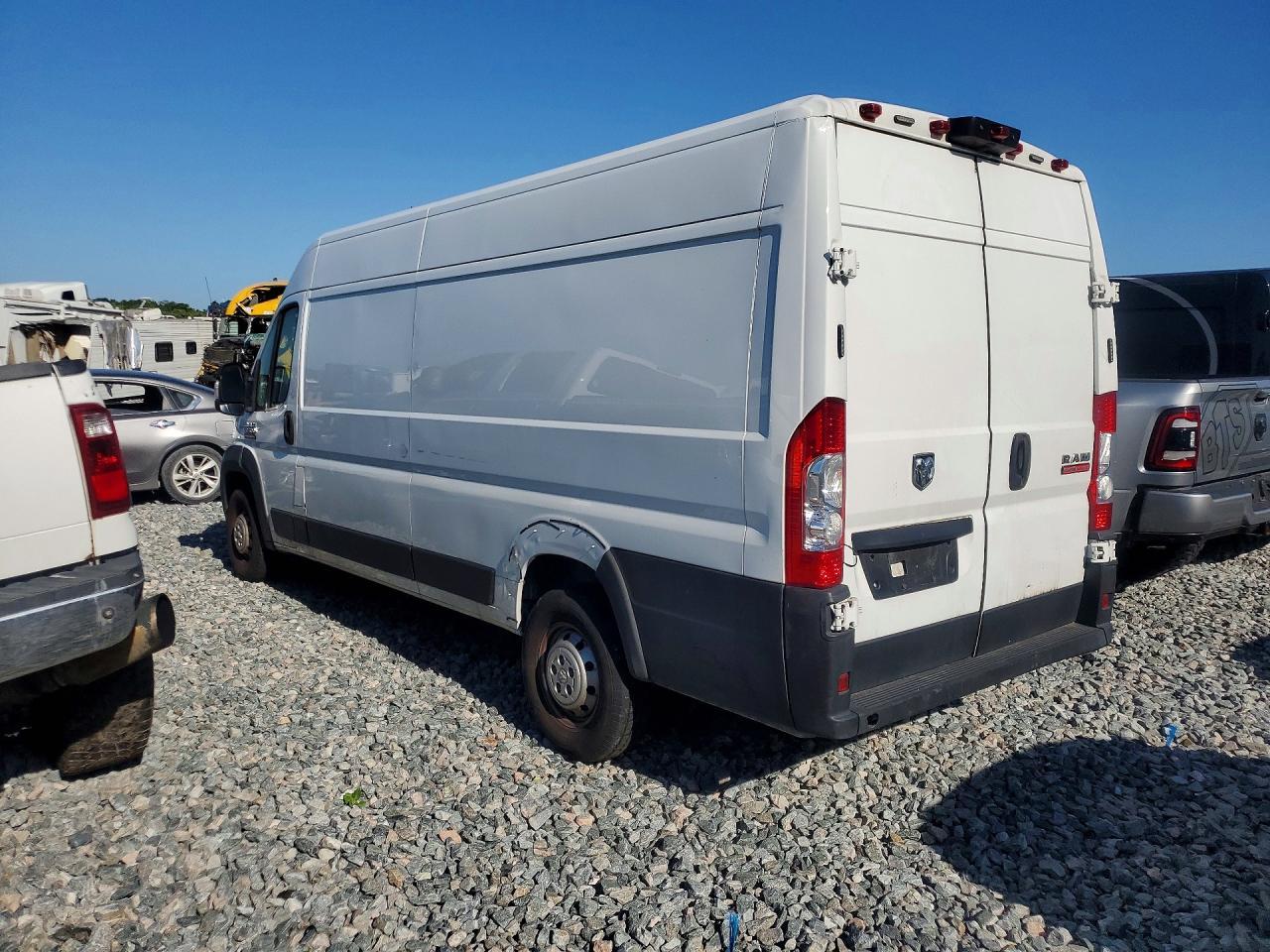 2021 Ram Promaster 3500 Delivery Van - Фото 2