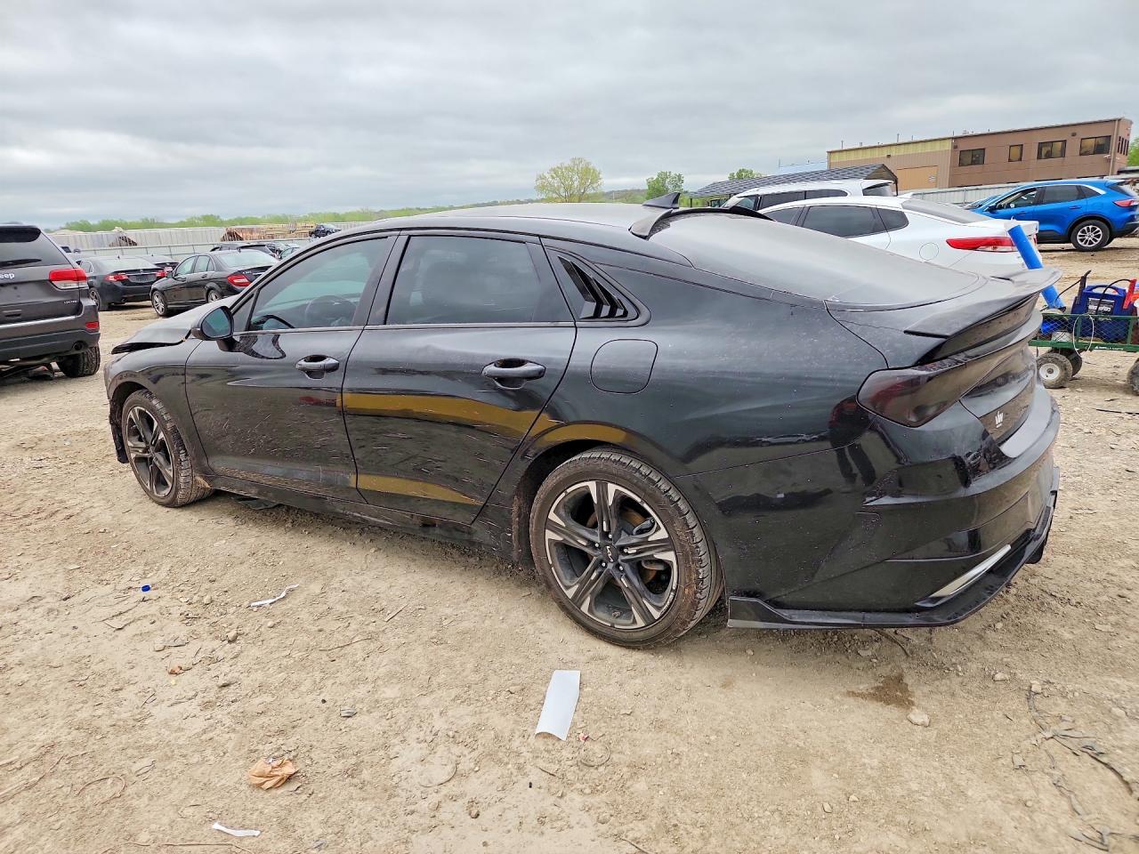 2022 Kia K5 Gt Line - Image 2