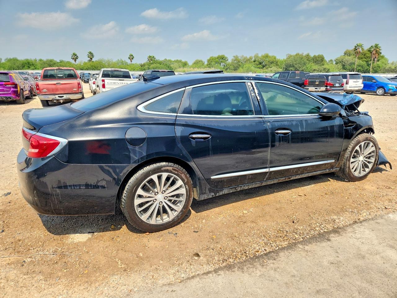 2017 Buick Lacrosse Essence - Фото 3