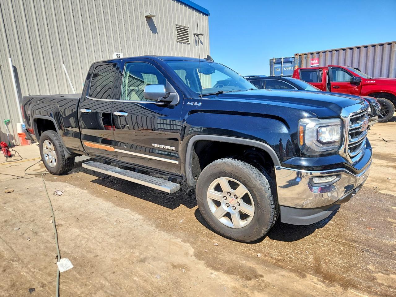 2016 GMC Sierra K1500 Slt - Image 4