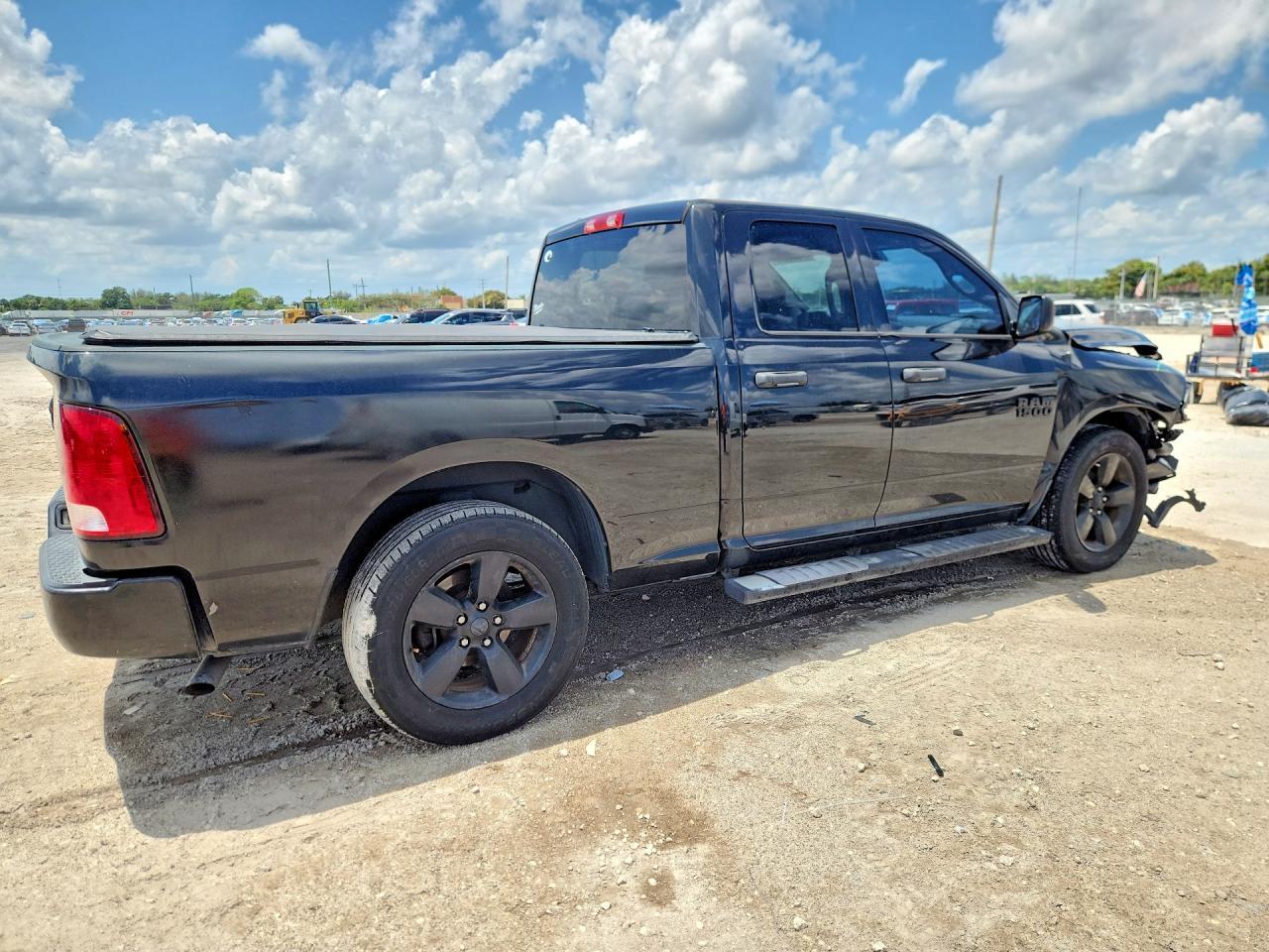 2016 Ram 1500 St - Фото 3