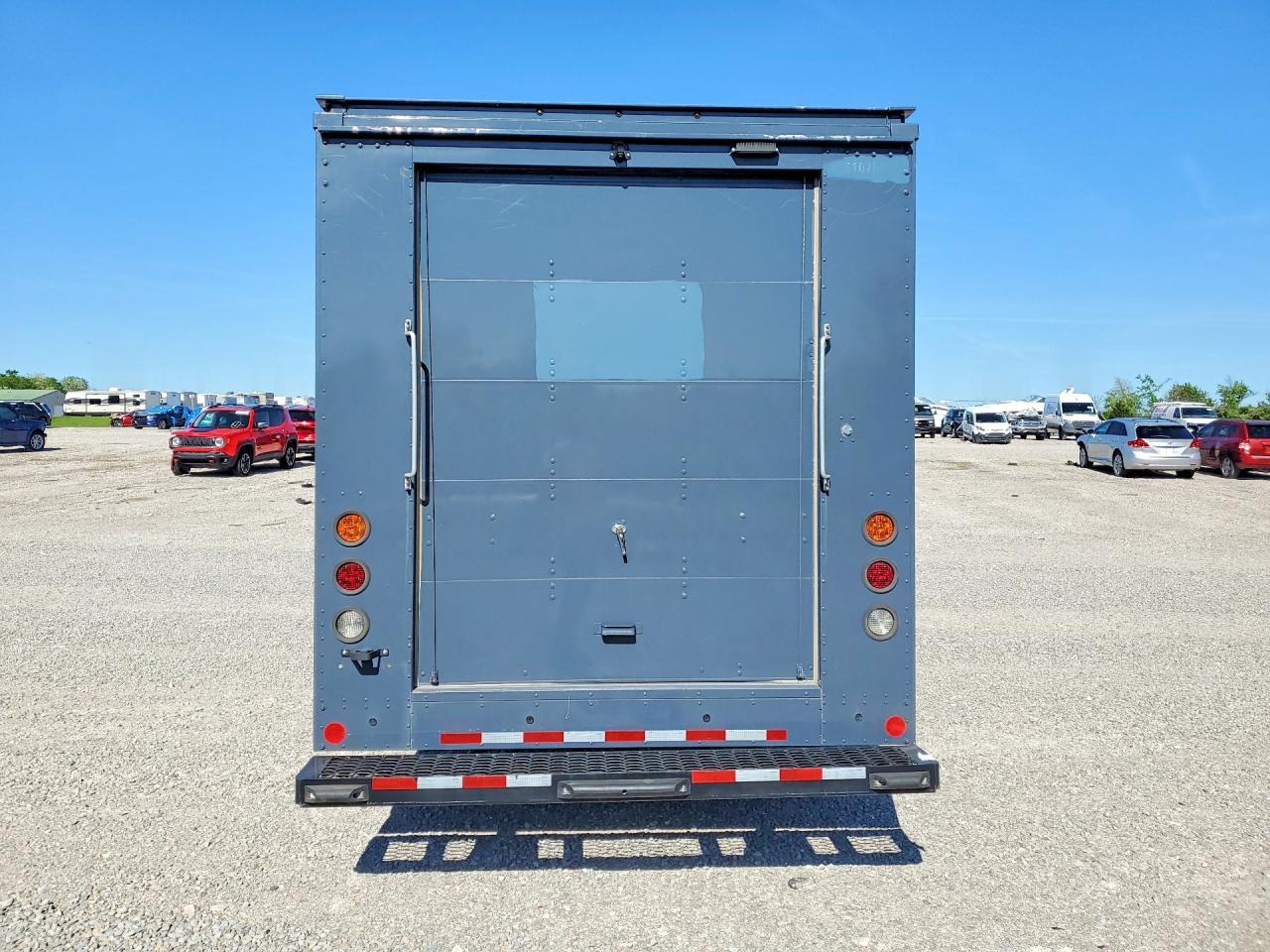 2021 Ford Transit T-350 Step Van - Фото 6
