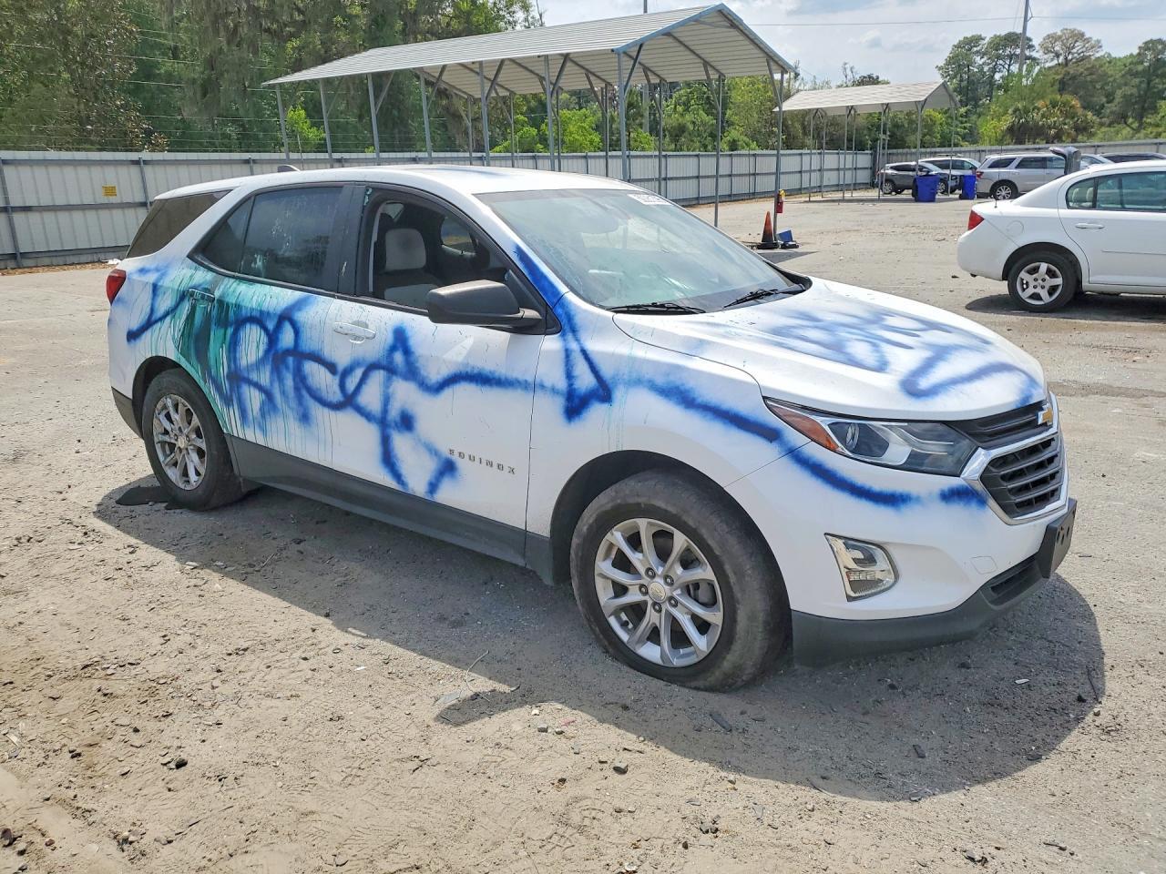 2020 Chevrolet Equinox Ls - Фото 4
