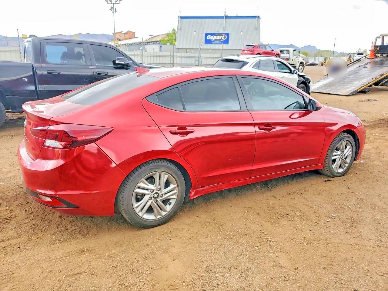 2020 Hyundai Elantra Value Edition - Фото 3