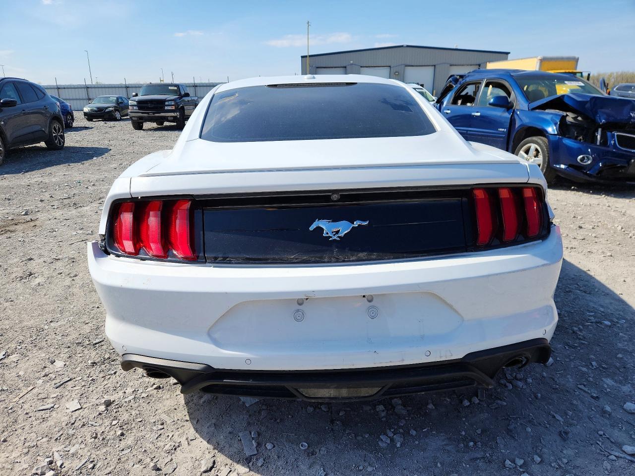 2020 Ford Mustang - Image 6