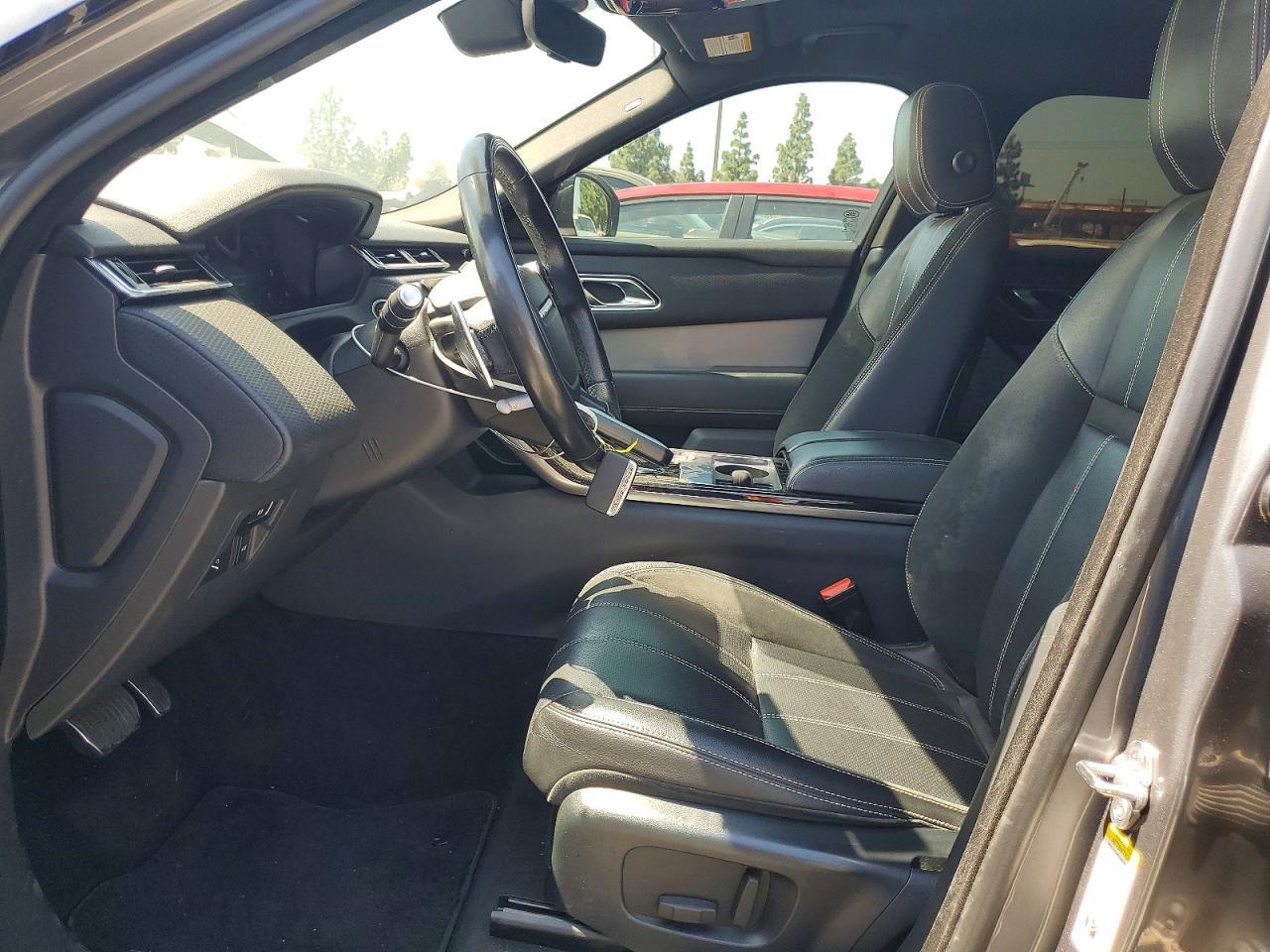 2018 Land Rover Range Rover Velar R-Dynamic Se - Image 7