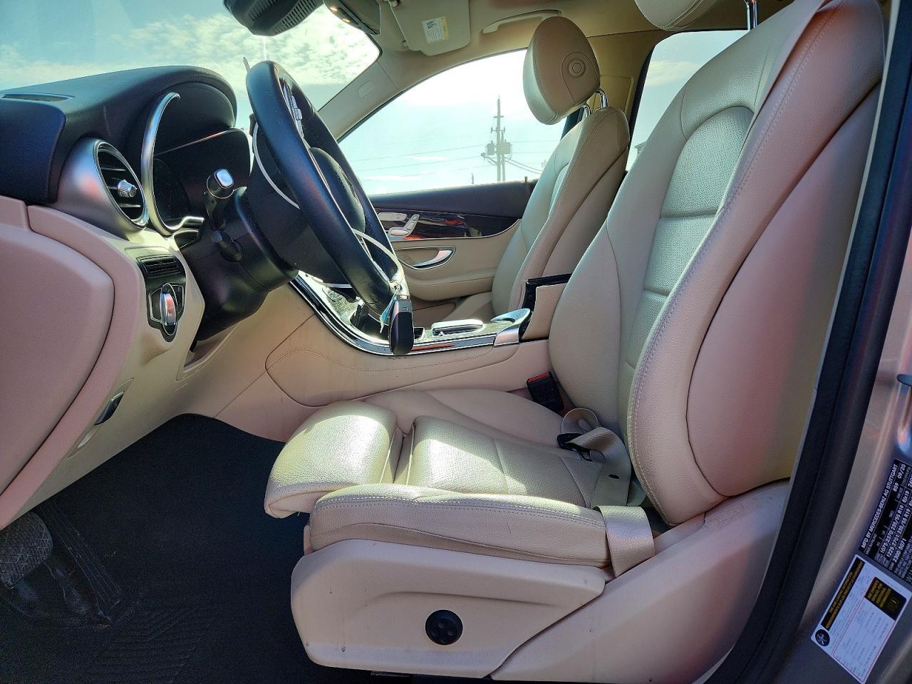 2021 Mercedes-Benz Glc 300 - Image 7