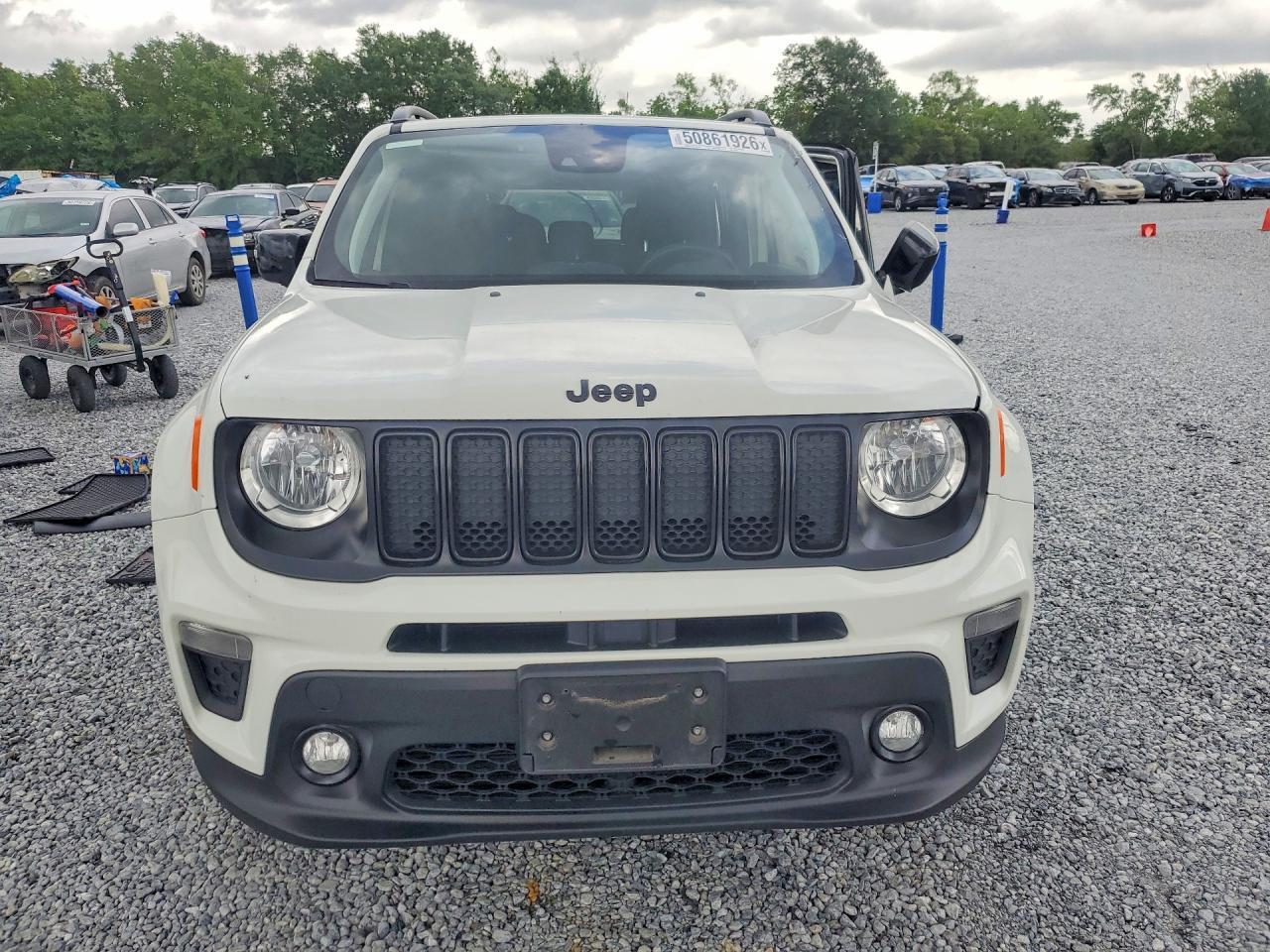 2023 Jeep Renegade Altitude - Image 5