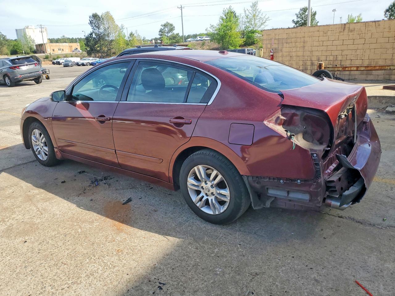 2011 Nissan Altima 2.5 - Image 2