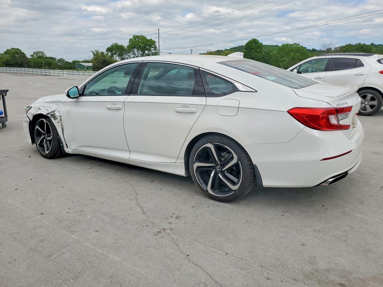 2018 Honda Accord Sport - Фото 2