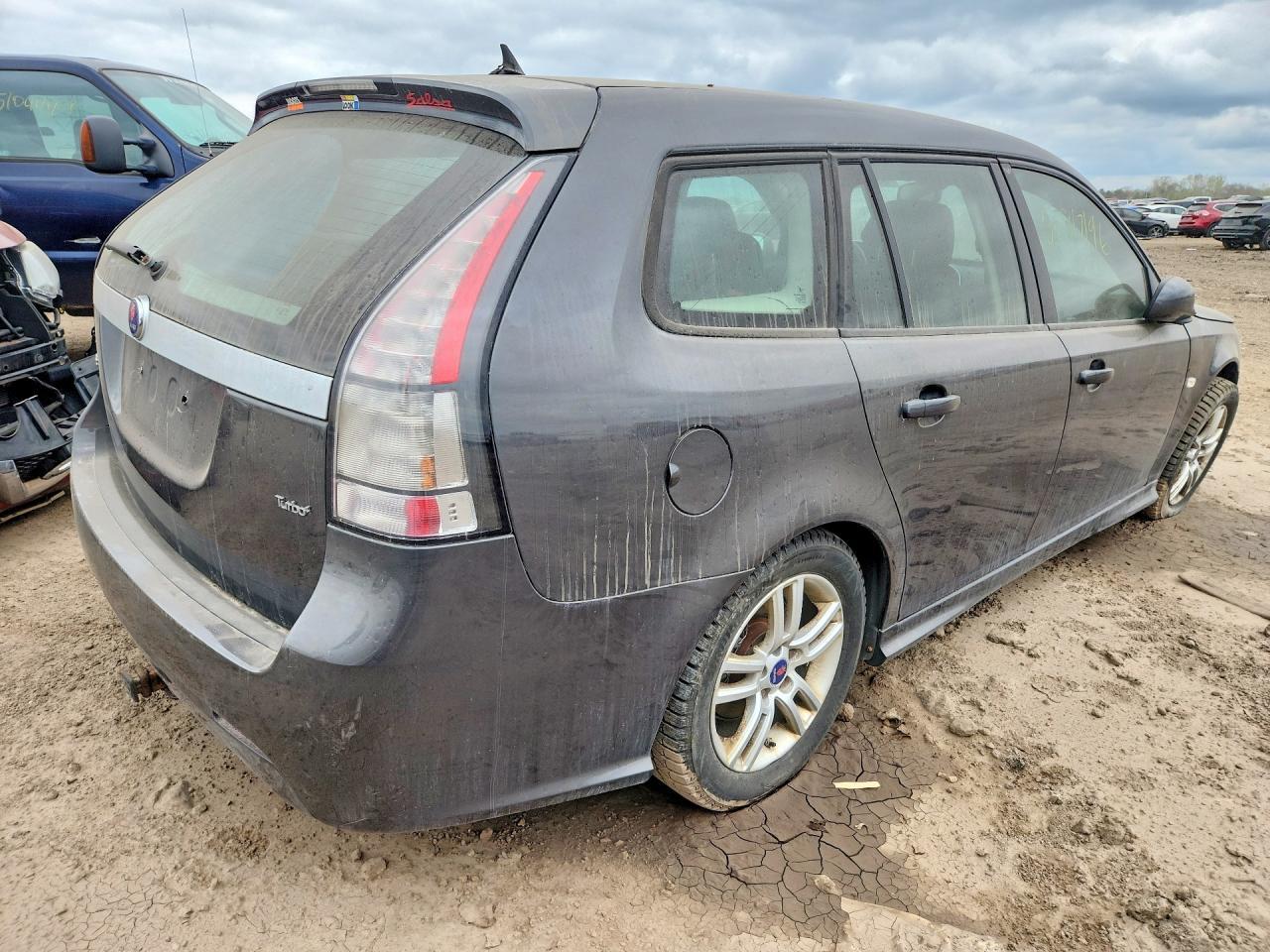 2011 Saab 9-3 2.0T - Фото 3