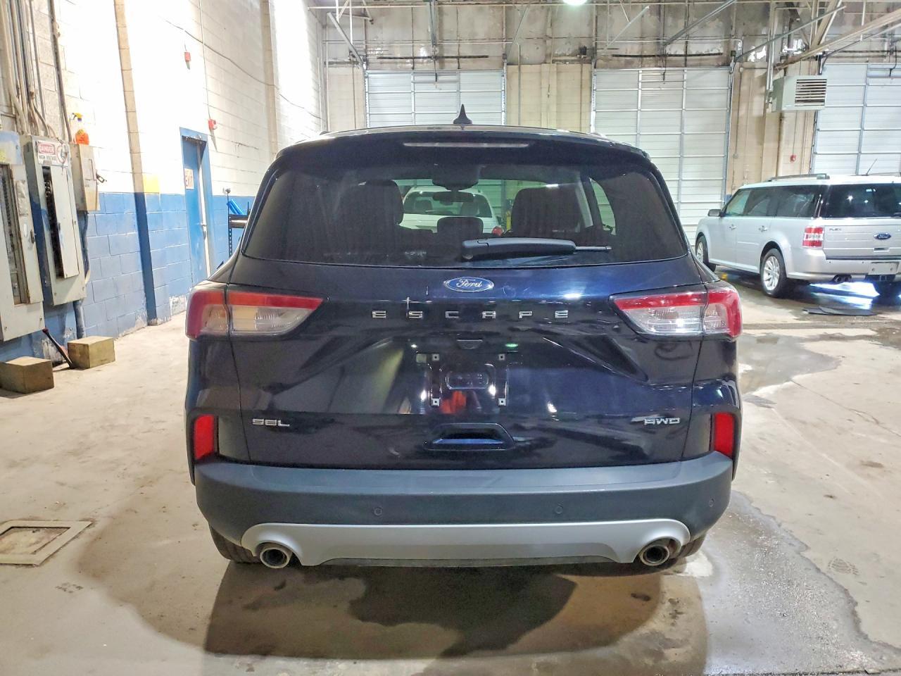 2021 Ford Escape Sel - Фото 6