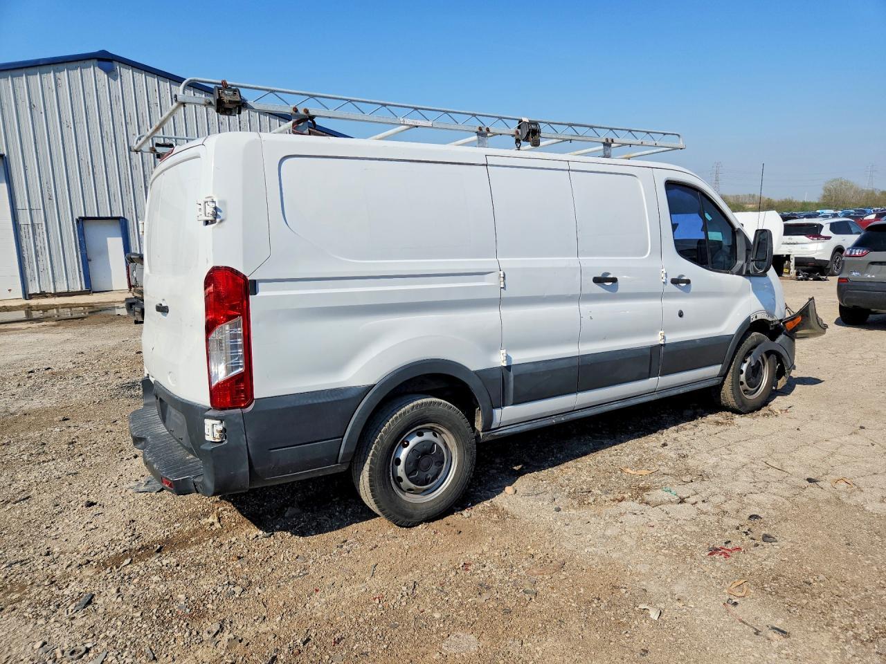 2015 Ford Transit T-250 - Image 3