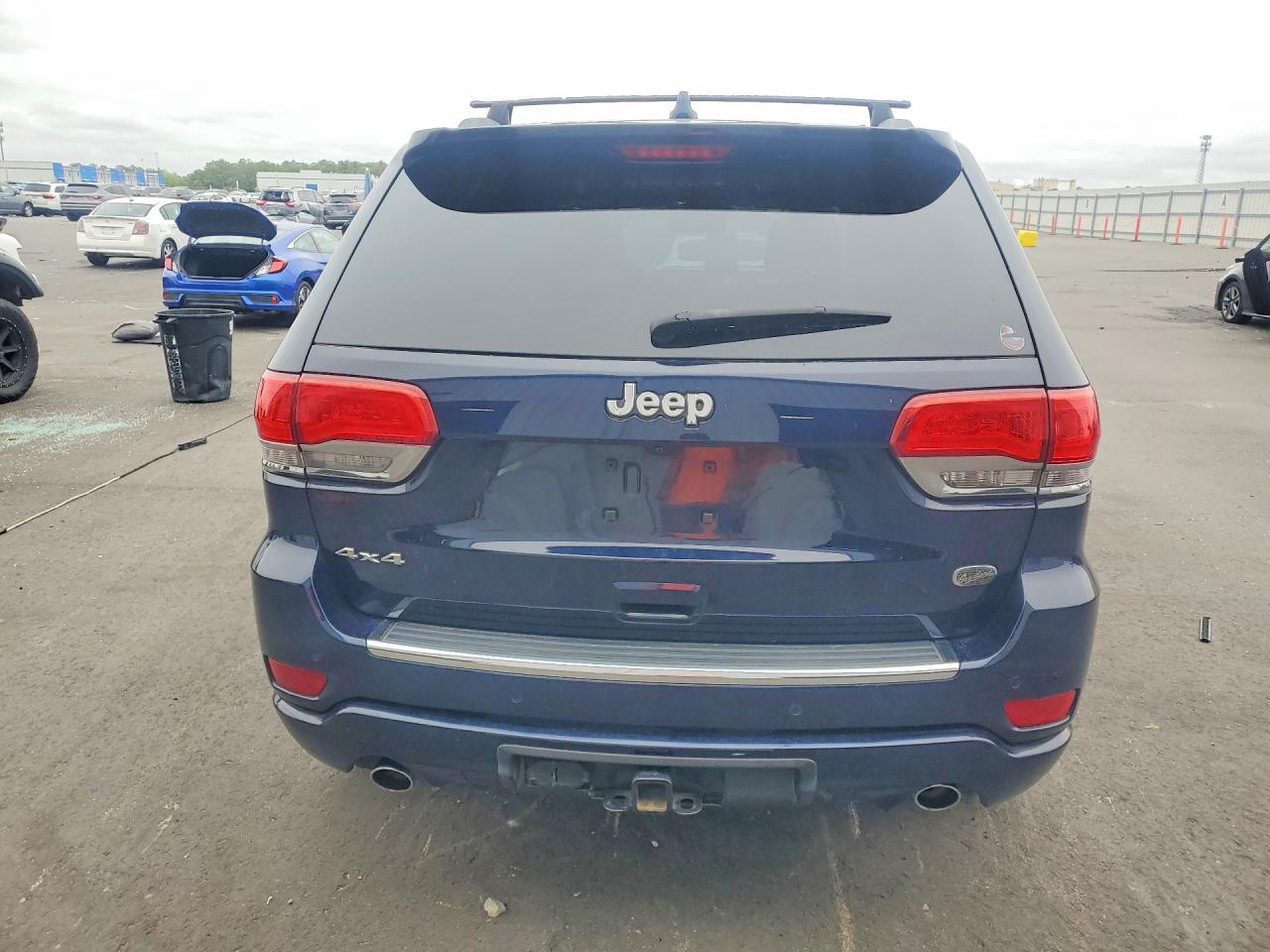 2016 Jeep Grand Cherokee Overland - Фото 6