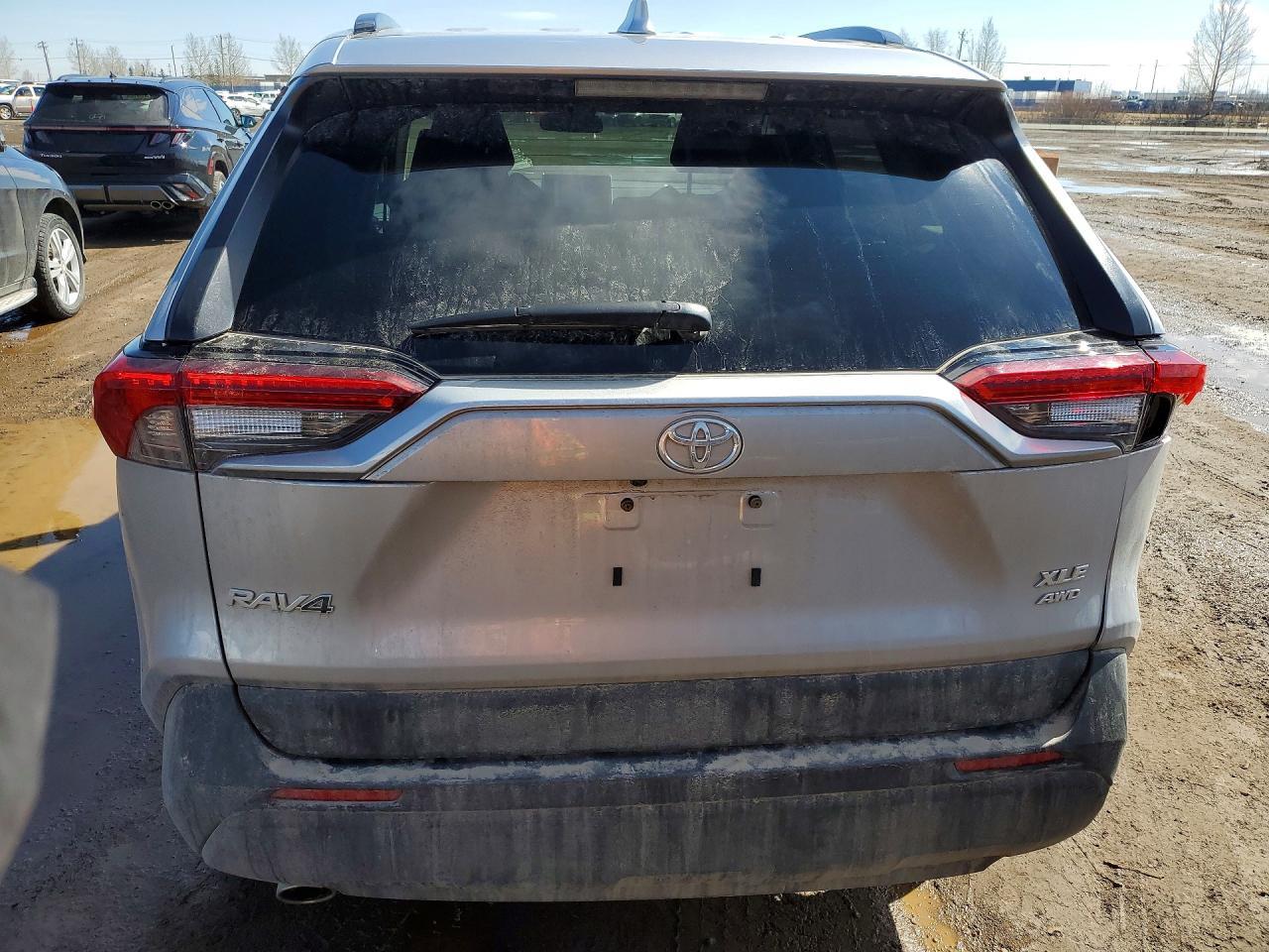 2024 Toyota Rav4 Xle - Image 6