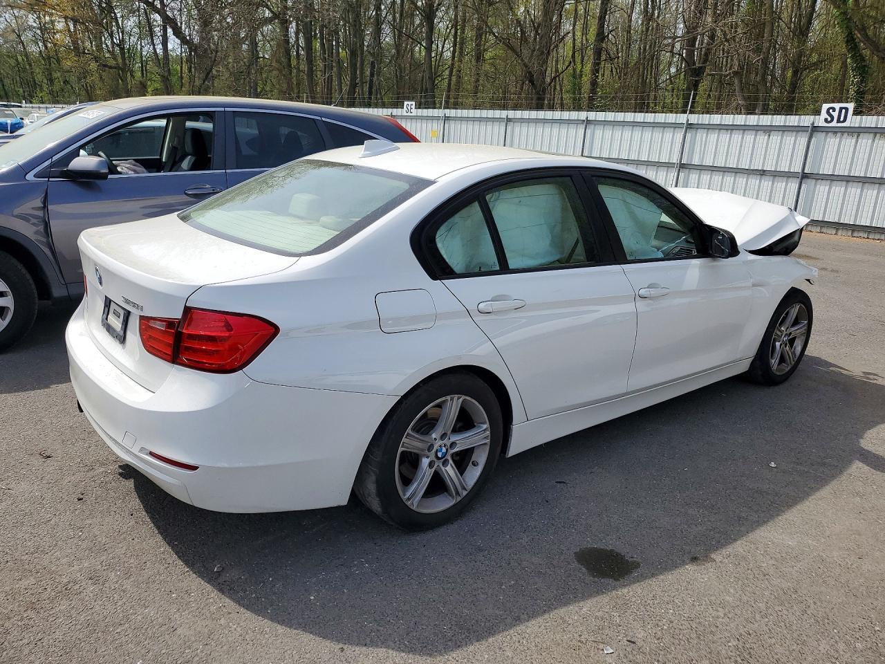 2012 BMW 328 I - Фото 3