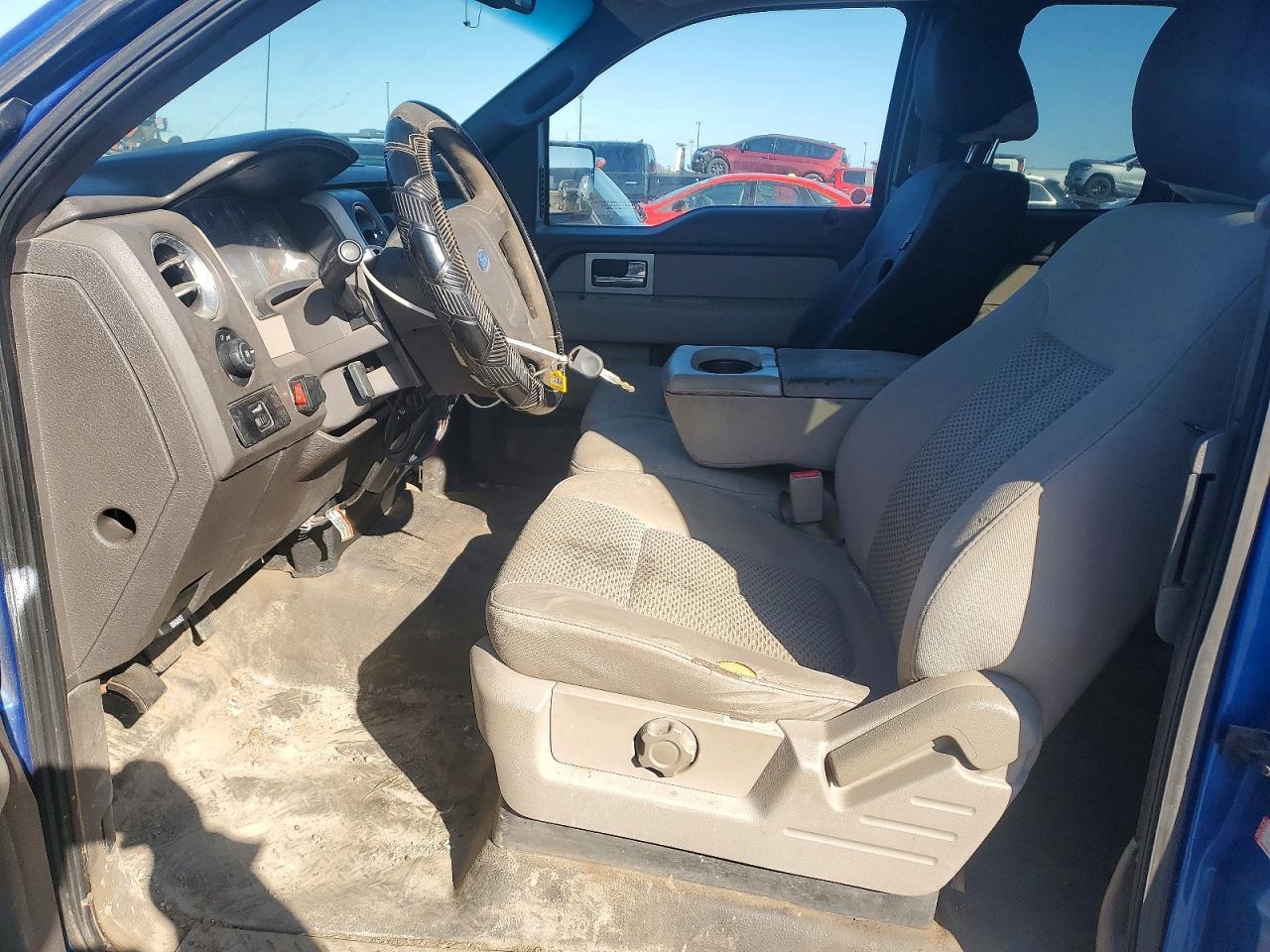 2010 Ford F150 Super Cab - Image 7