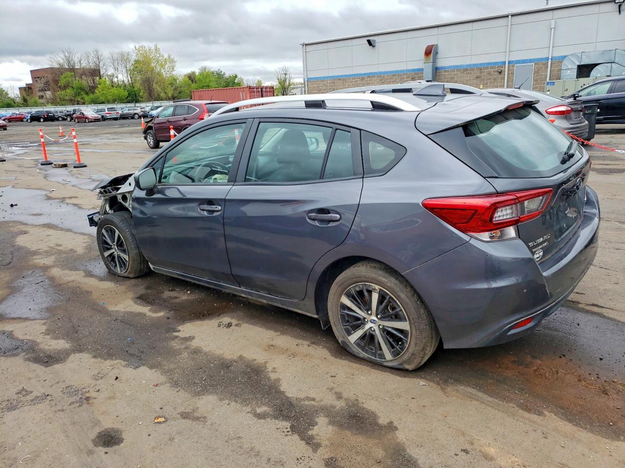 2022 Subaru Impreza Premium - Фото 2