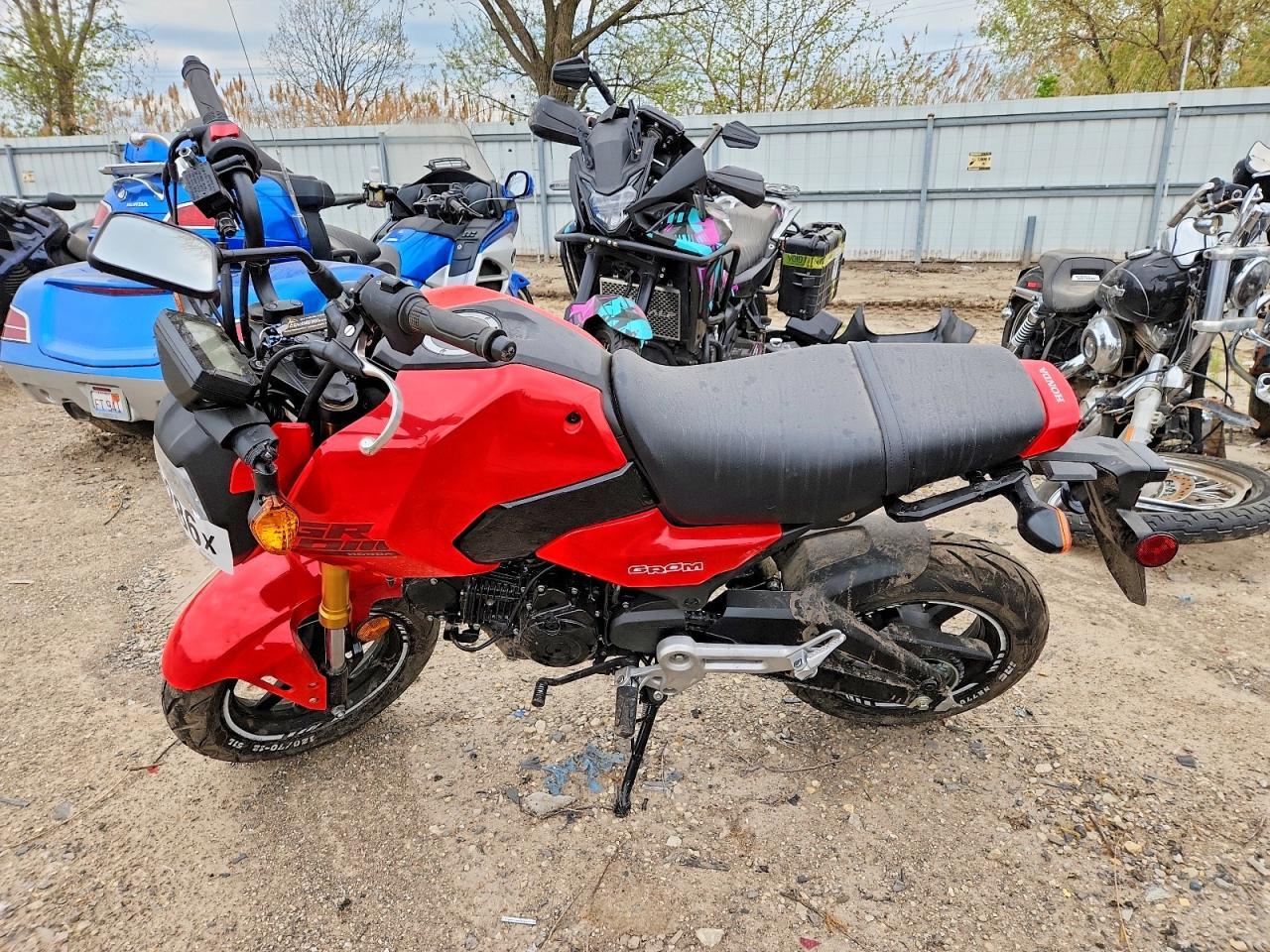 2025 Honda Grom 125 - Image 3