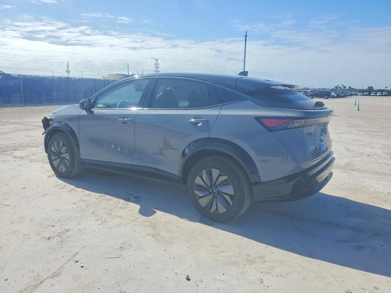 2025 Nissan Ariya Engage E-4Orce - Фото 2