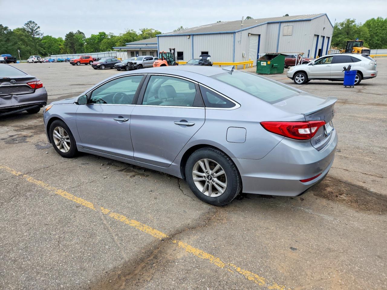 2016 Hyundai Sonata Eco - Фото 2
