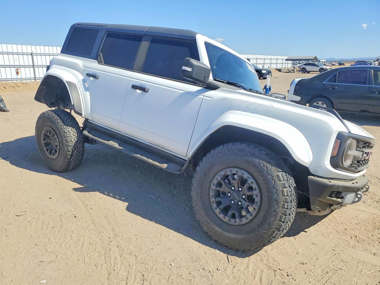 2024 Ford Bronco Raptor - Image 4