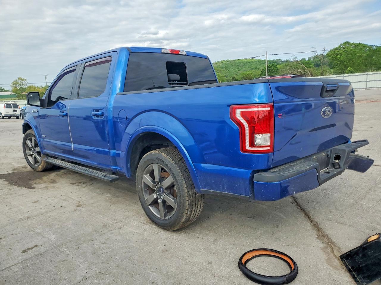 2017 Ford F150 Supercrew - Фото 2