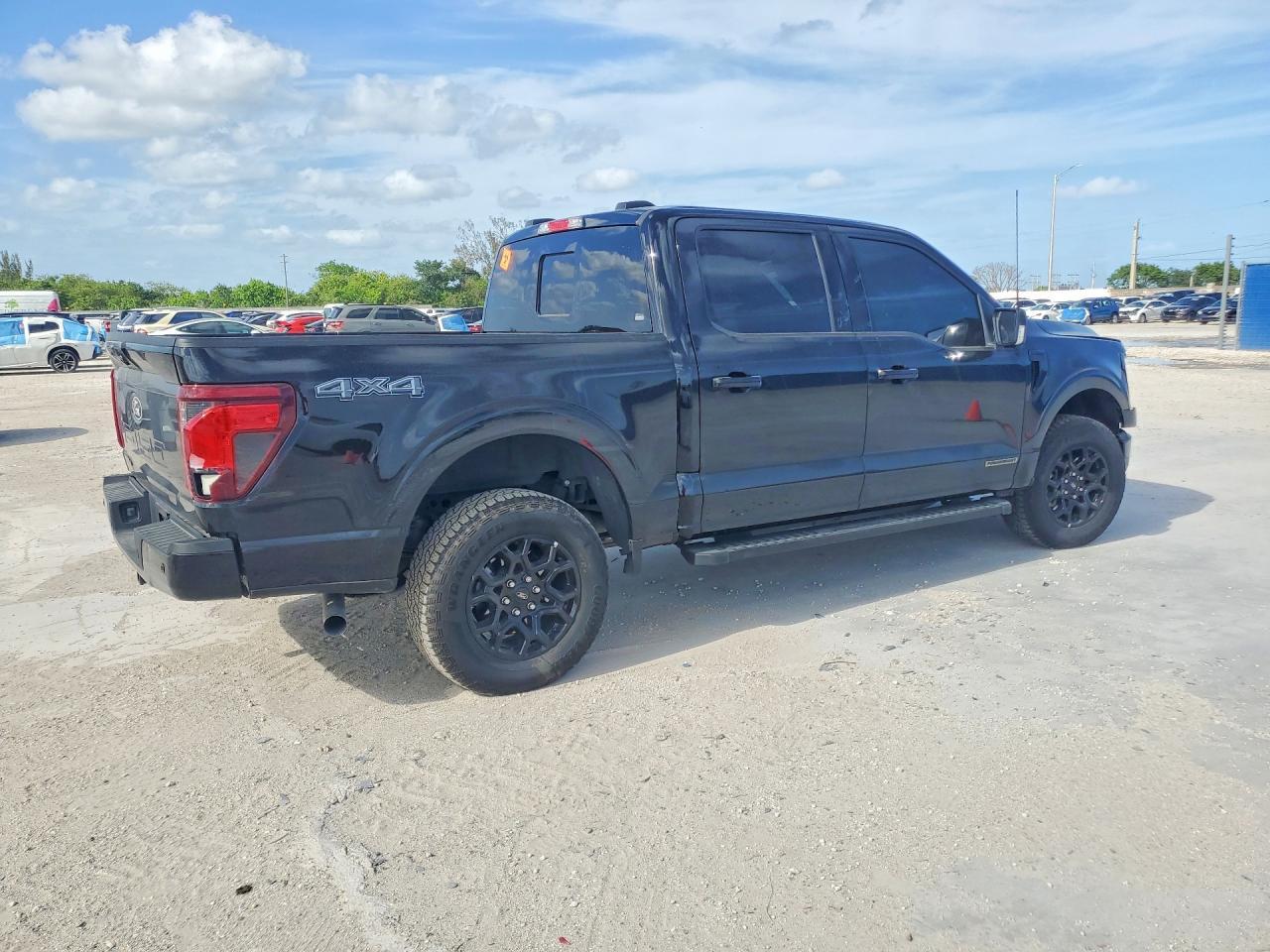 2025 Ford F150 Xlt - Image 3