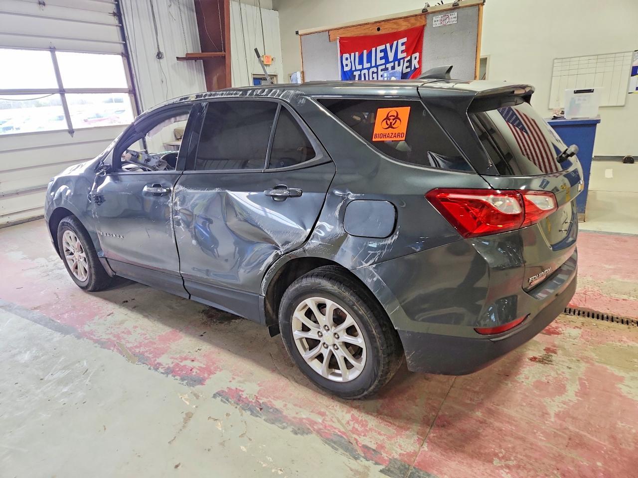 2019 Chevrolet Equinox Ls - Фото 2