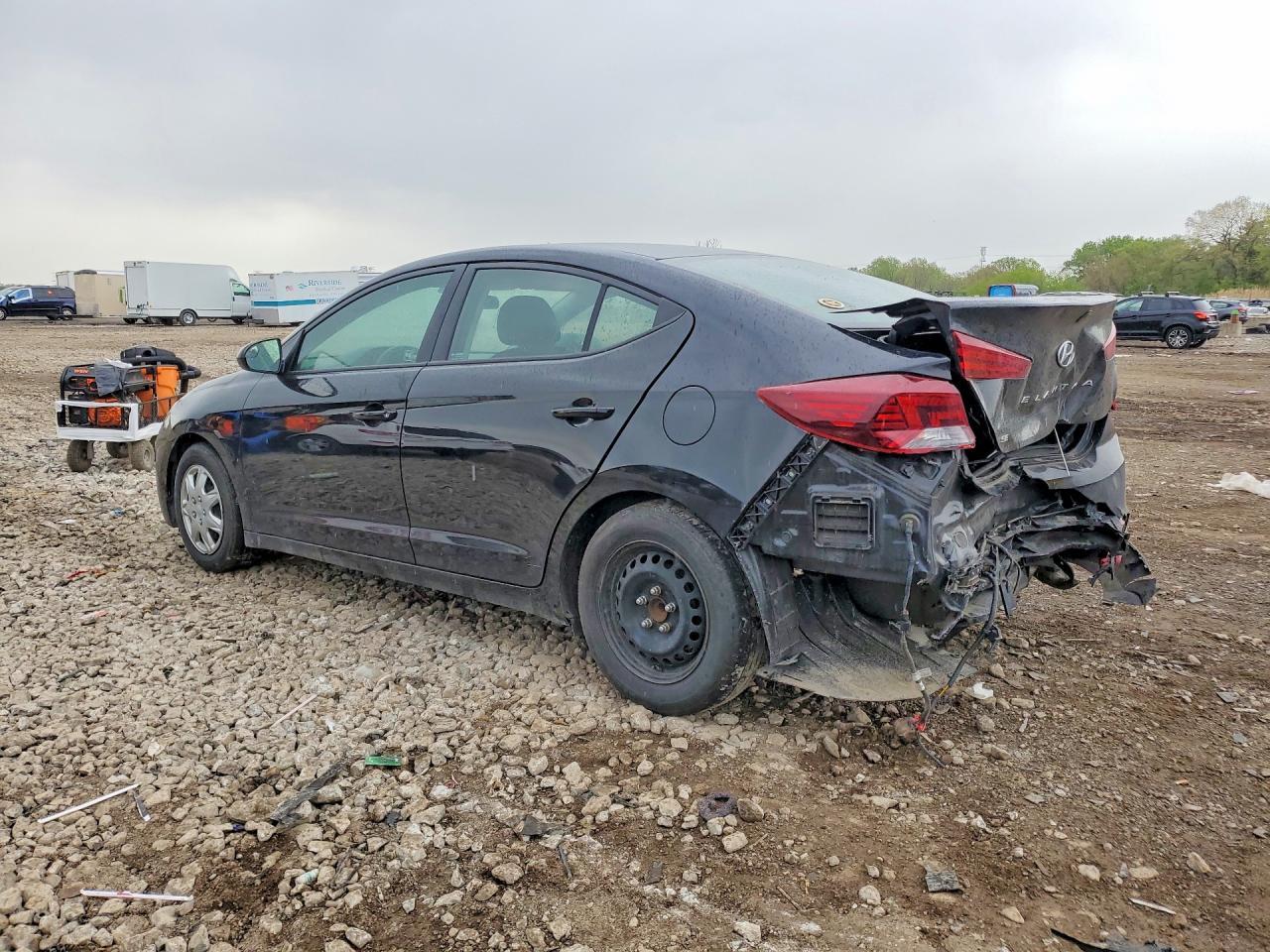 2020 Hyundai Elantra Se - Фото 2