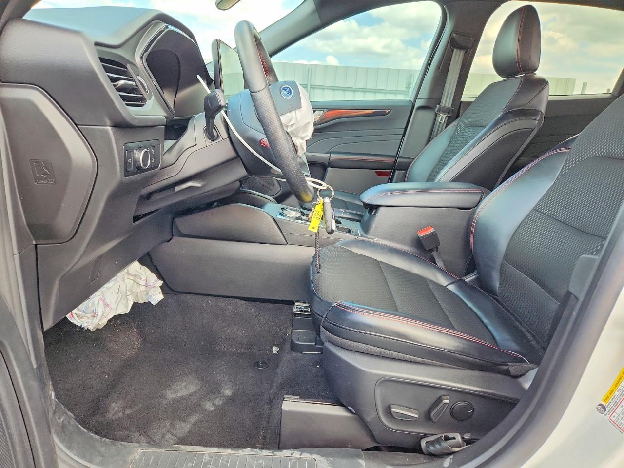 2024 Ford Escape St Line - Фото 7
