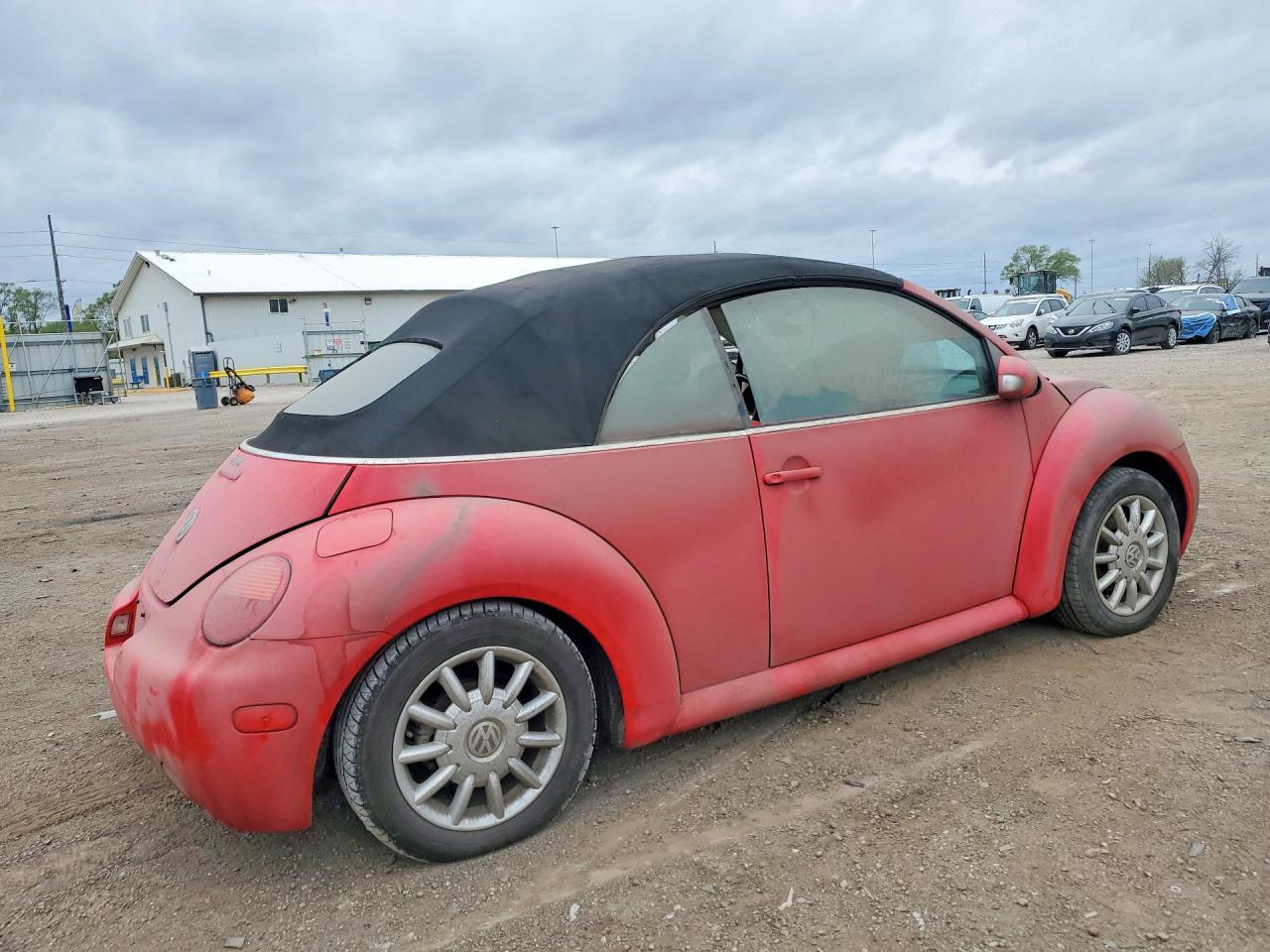 2004 Volkswagen New Beetle Gls - Фото 3