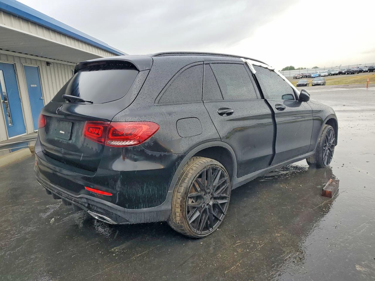2020 Mercedes-Benz Glc 300 - Фото 3