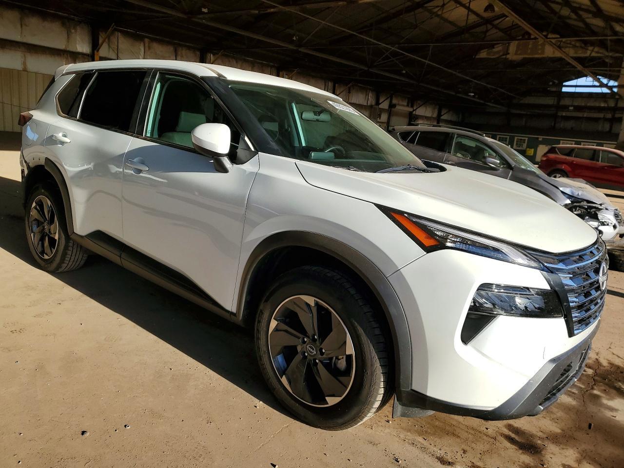 2025 Nissan Rogue Sv - Фото 4