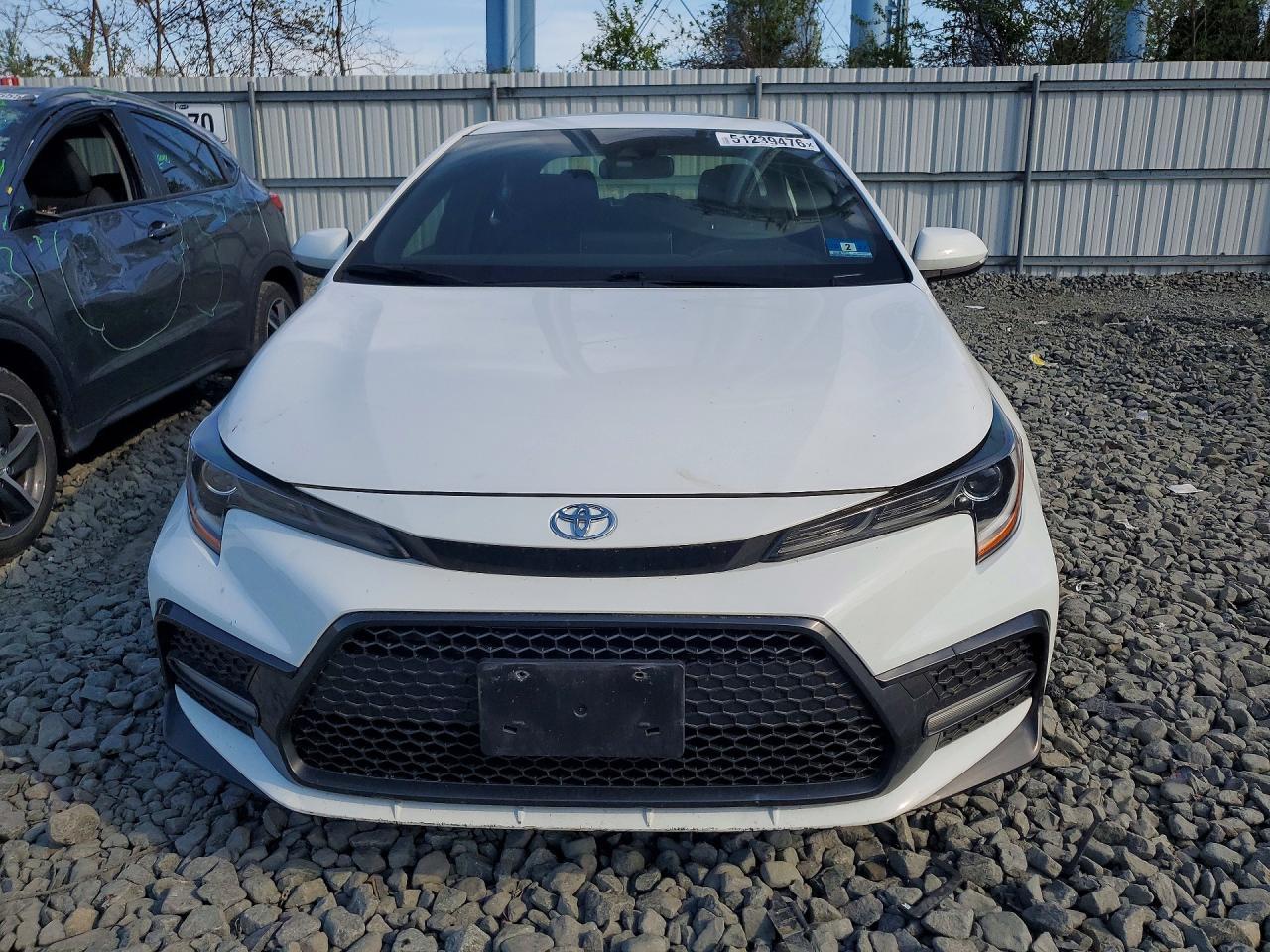 2020 Toyota Corolla Se - Image 5