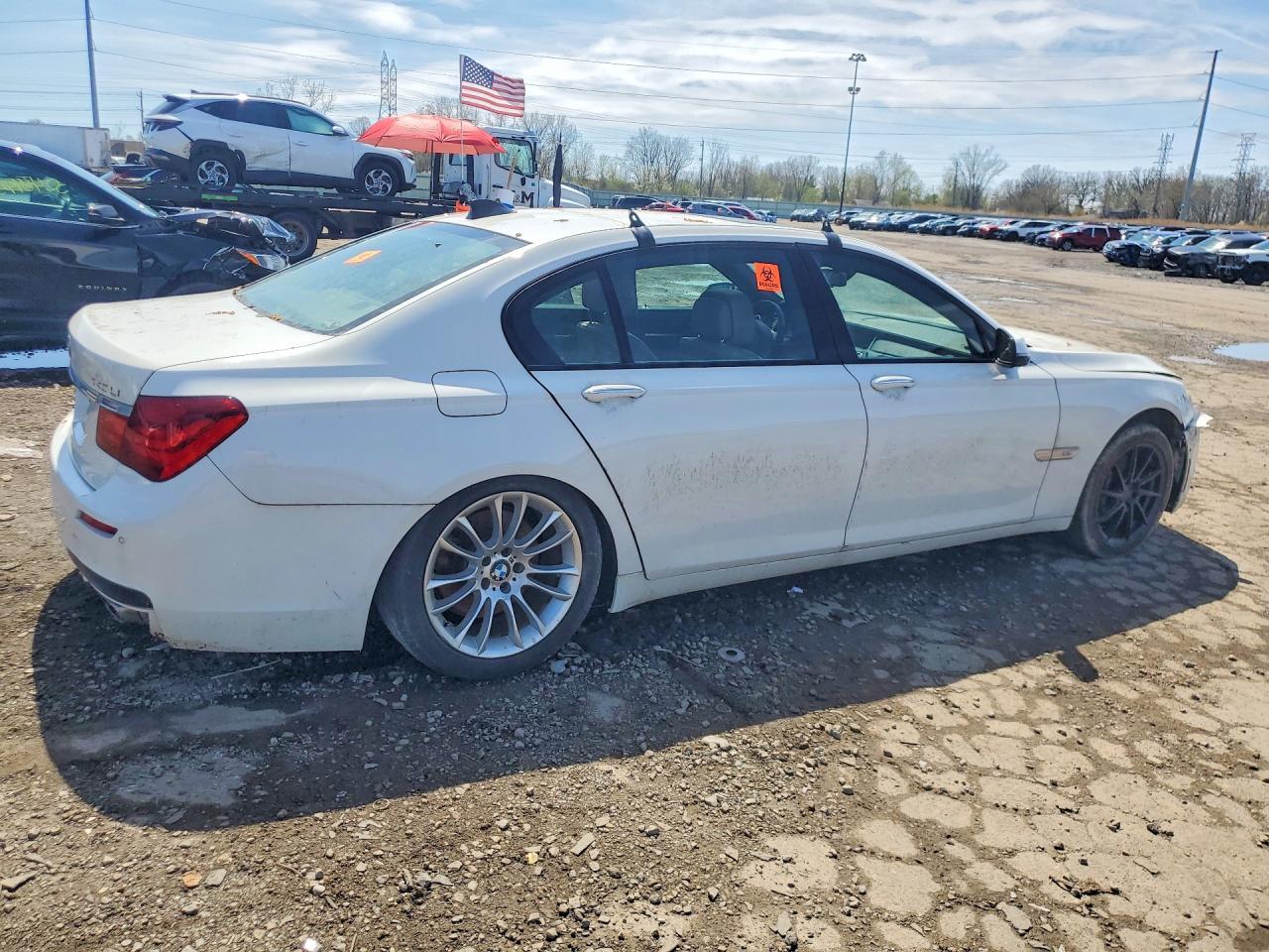 2013 BMW 740 Lxi - Image 3