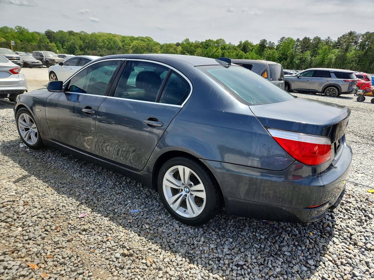 2009 BMW 528 I - Фото 2
