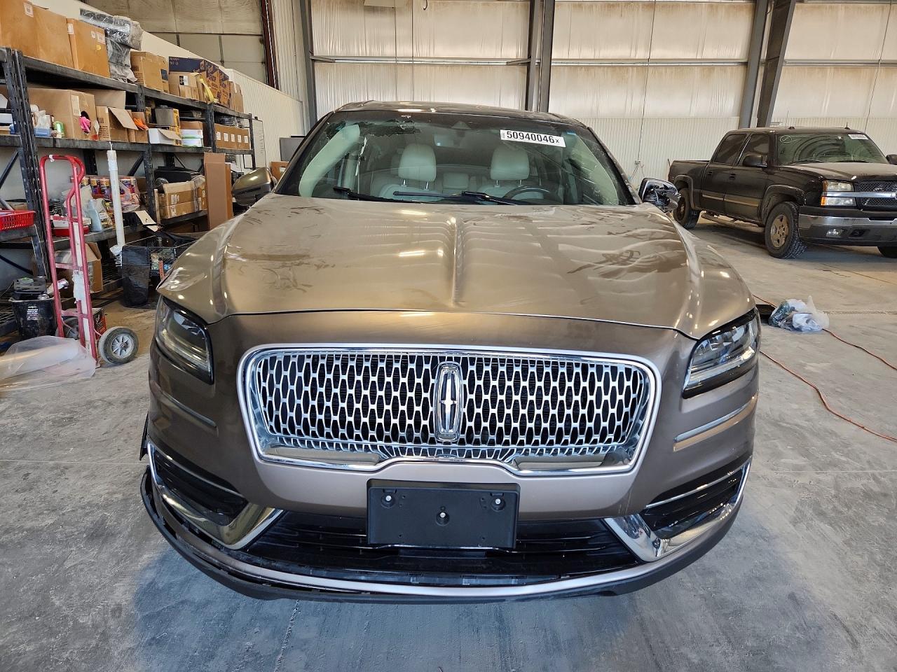 2019 Lincoln Nautilus Reserve - Фото 5