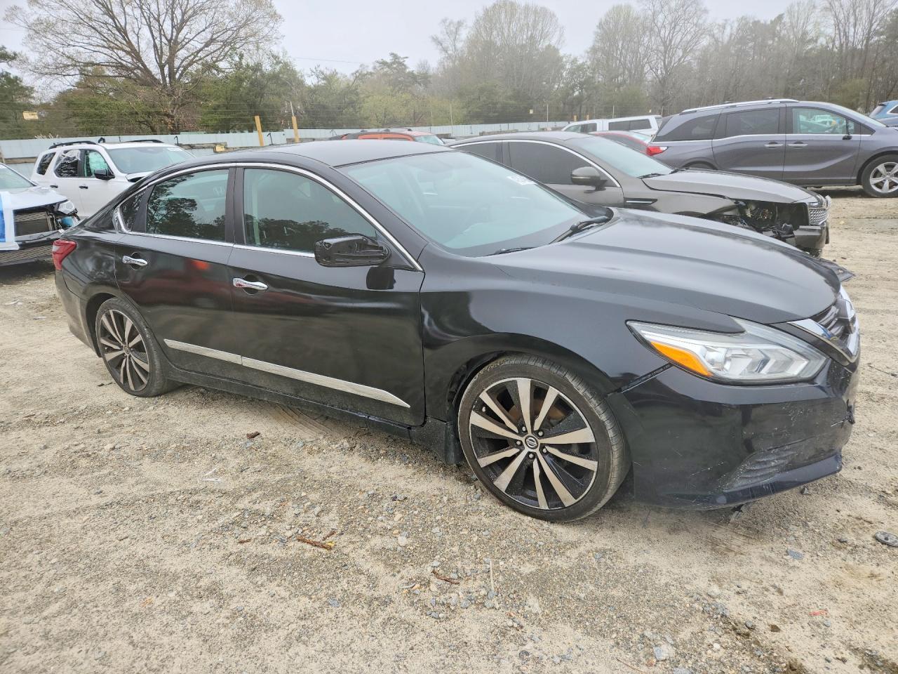 2017 Nissan Altima 2.5 S - Фото 4