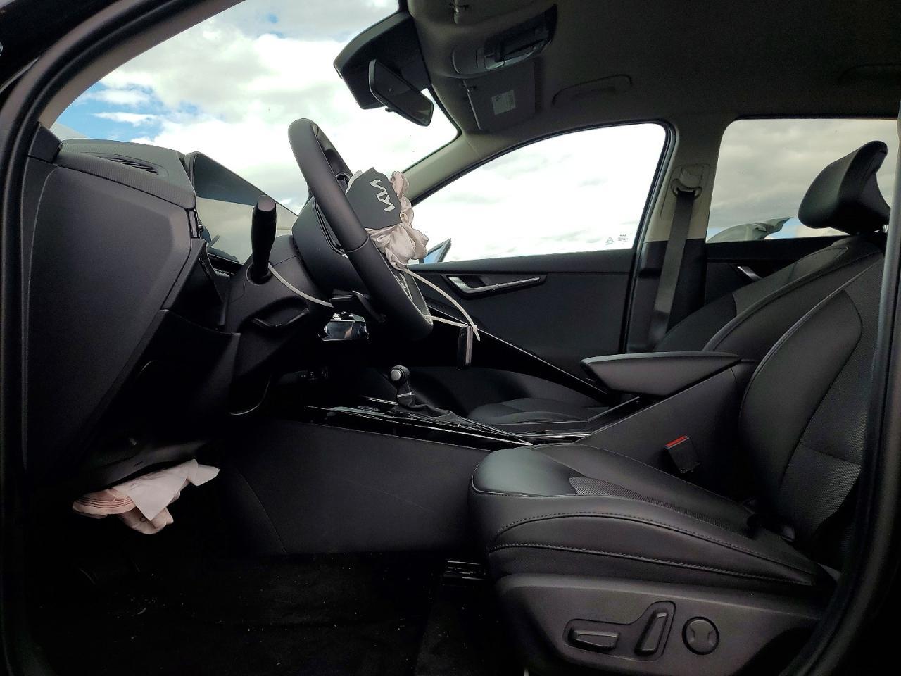 2026 Kia Niro Ex - Image 7