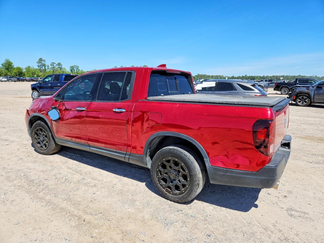 2021 Honda Ridgeline Rtl - Image 2