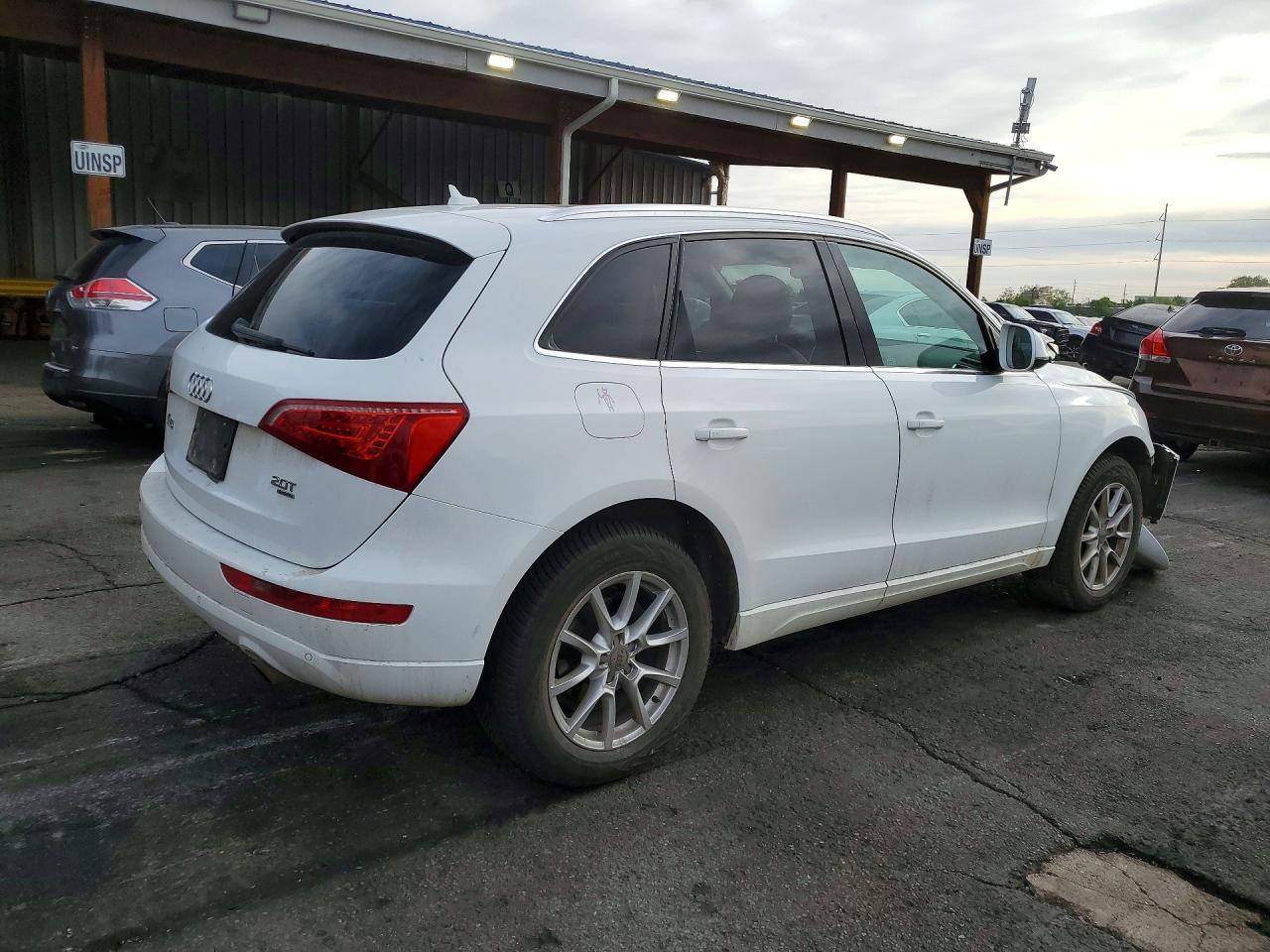 2011 Audi Q5 Premium Plus - Фото 3