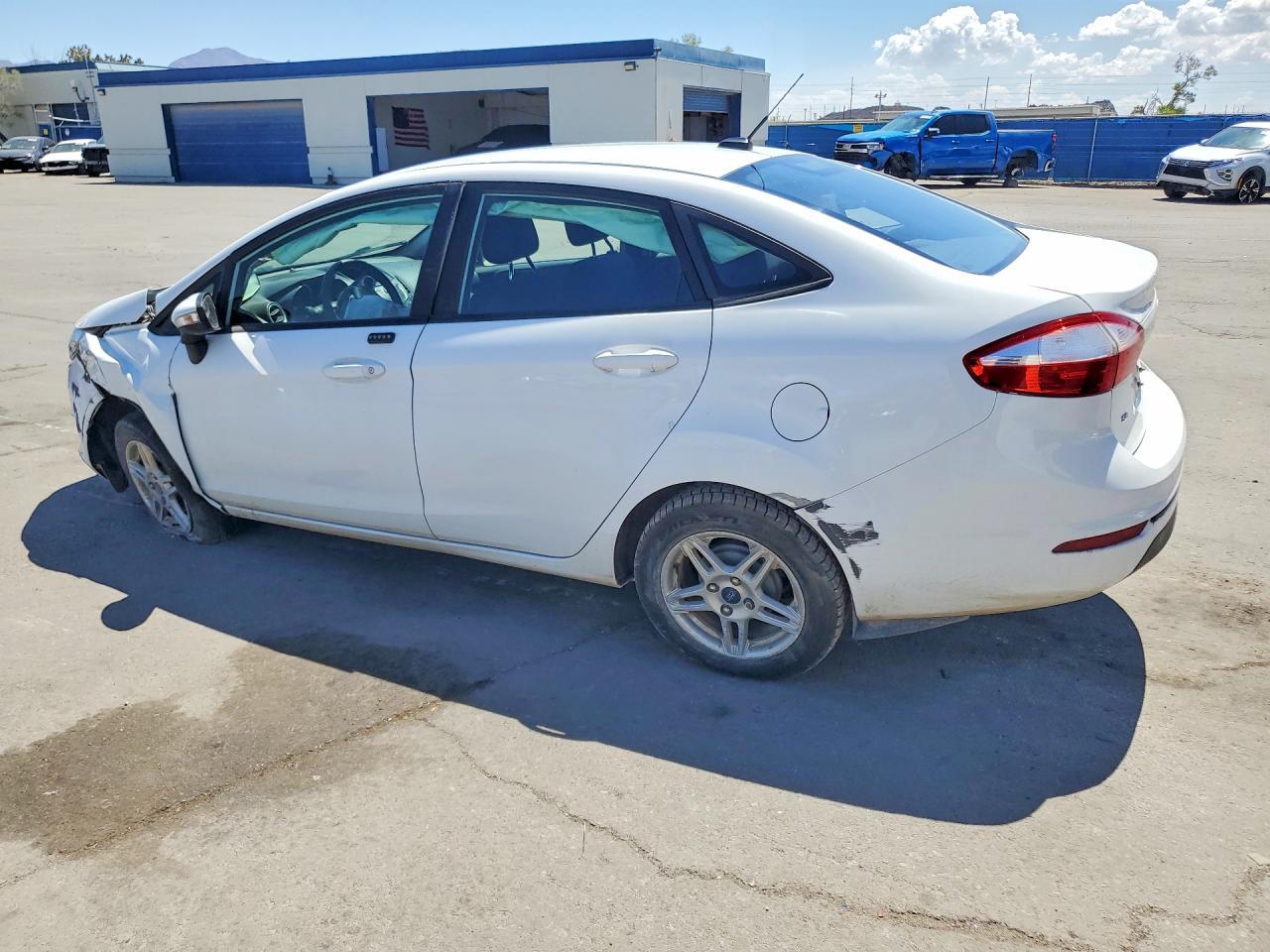 2019 Ford Fiesta Se - Фото 2