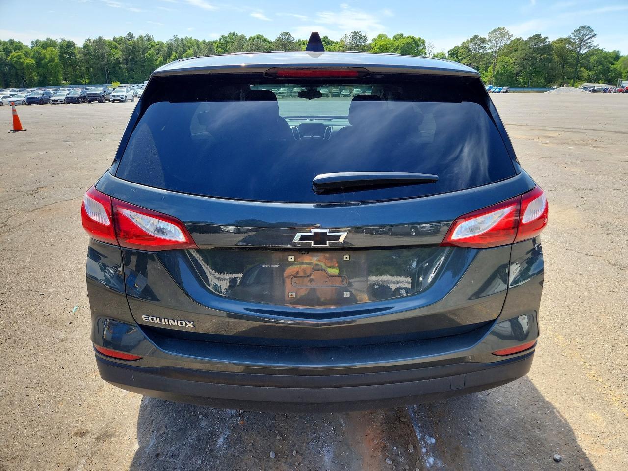 2020 Chevrolet Equinox Ls - Фото 6