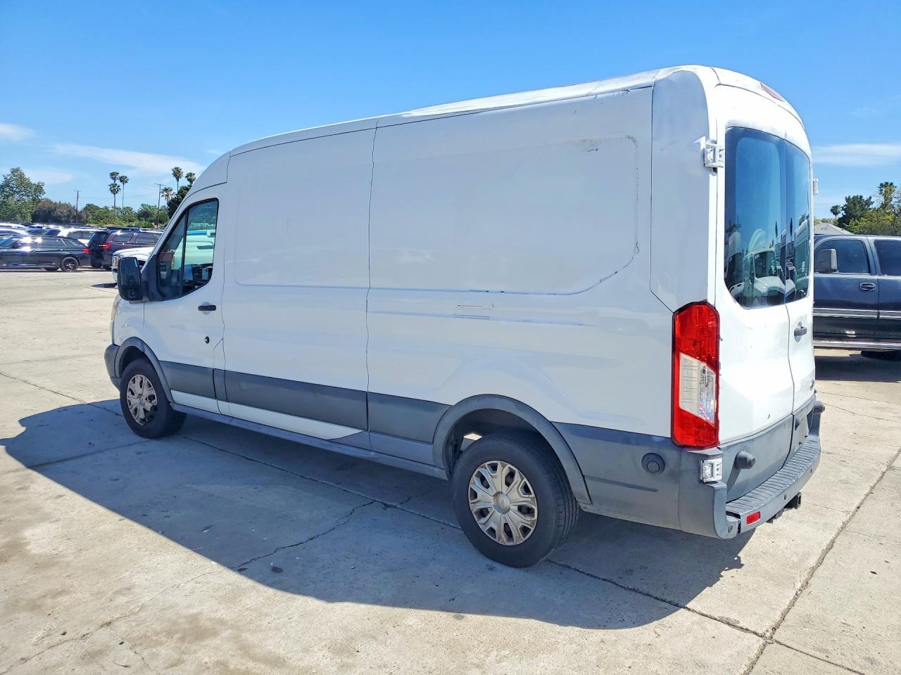 2016 Ford Transit Delivery Van - Фото 2