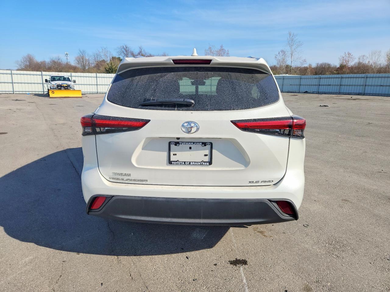 2021 Toyota Highlander Xle - Image 6