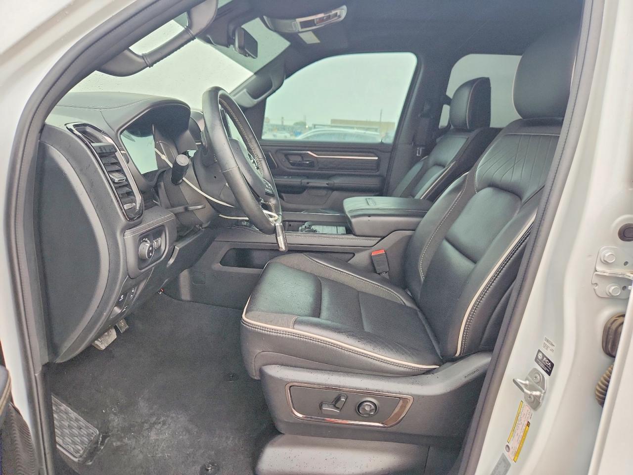 2025 Ram 1500 Limited - Image 7