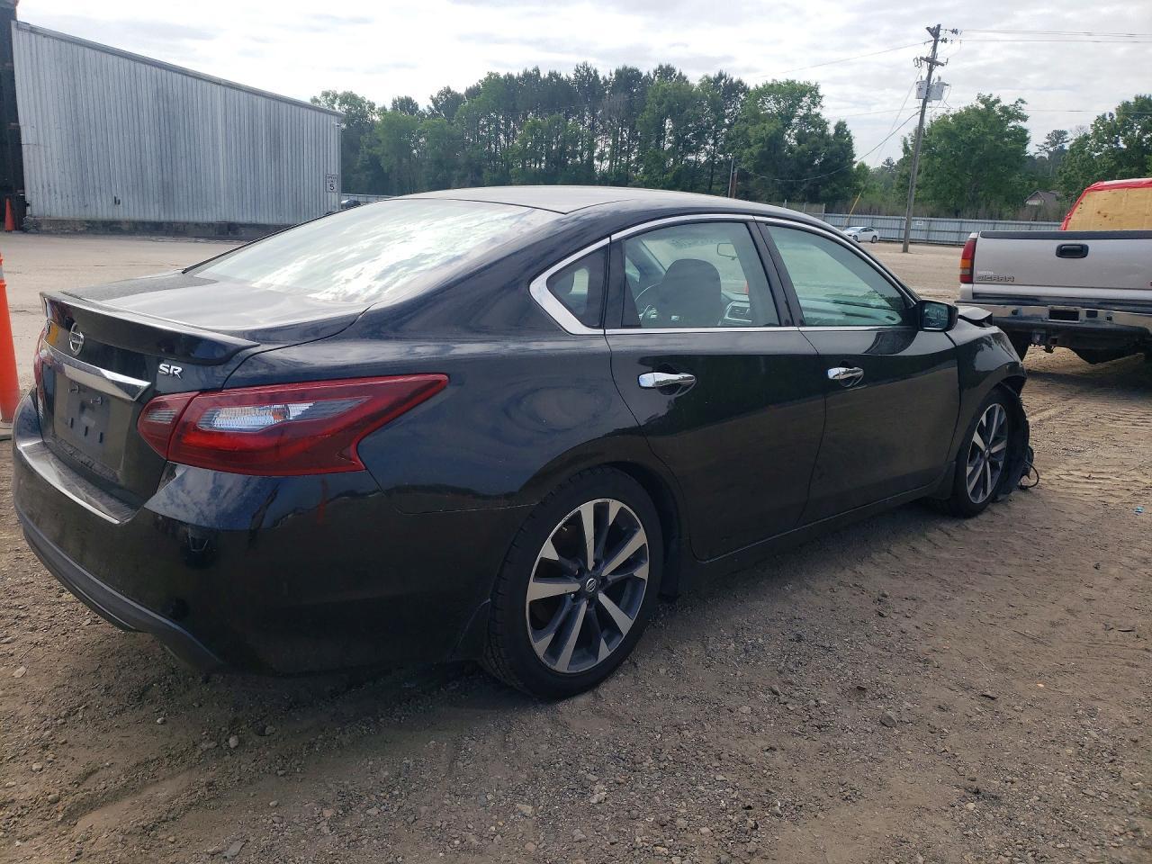 2017 Nissan Altima 2.5 Sr - Фото 3